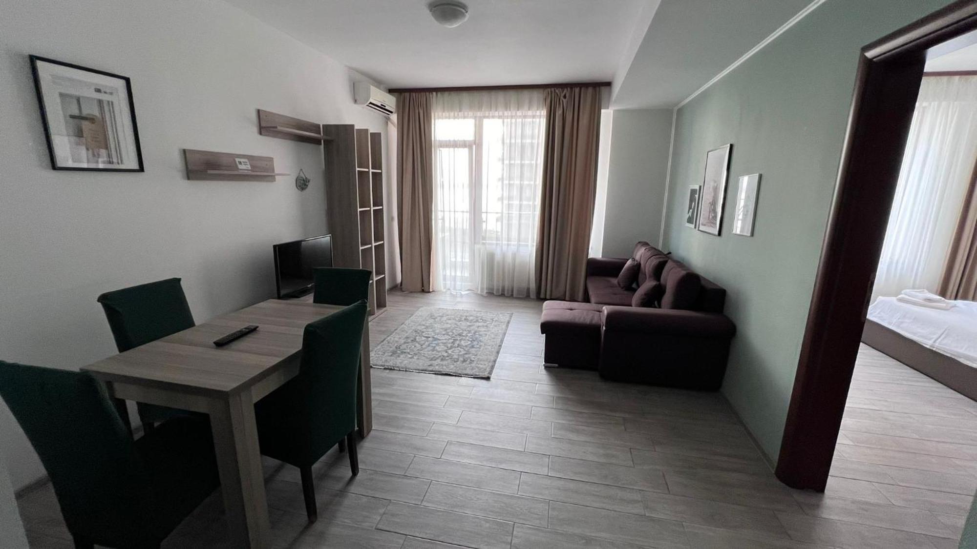 Summerland Apartmants mamaia nord Apartment Bagian luar foto