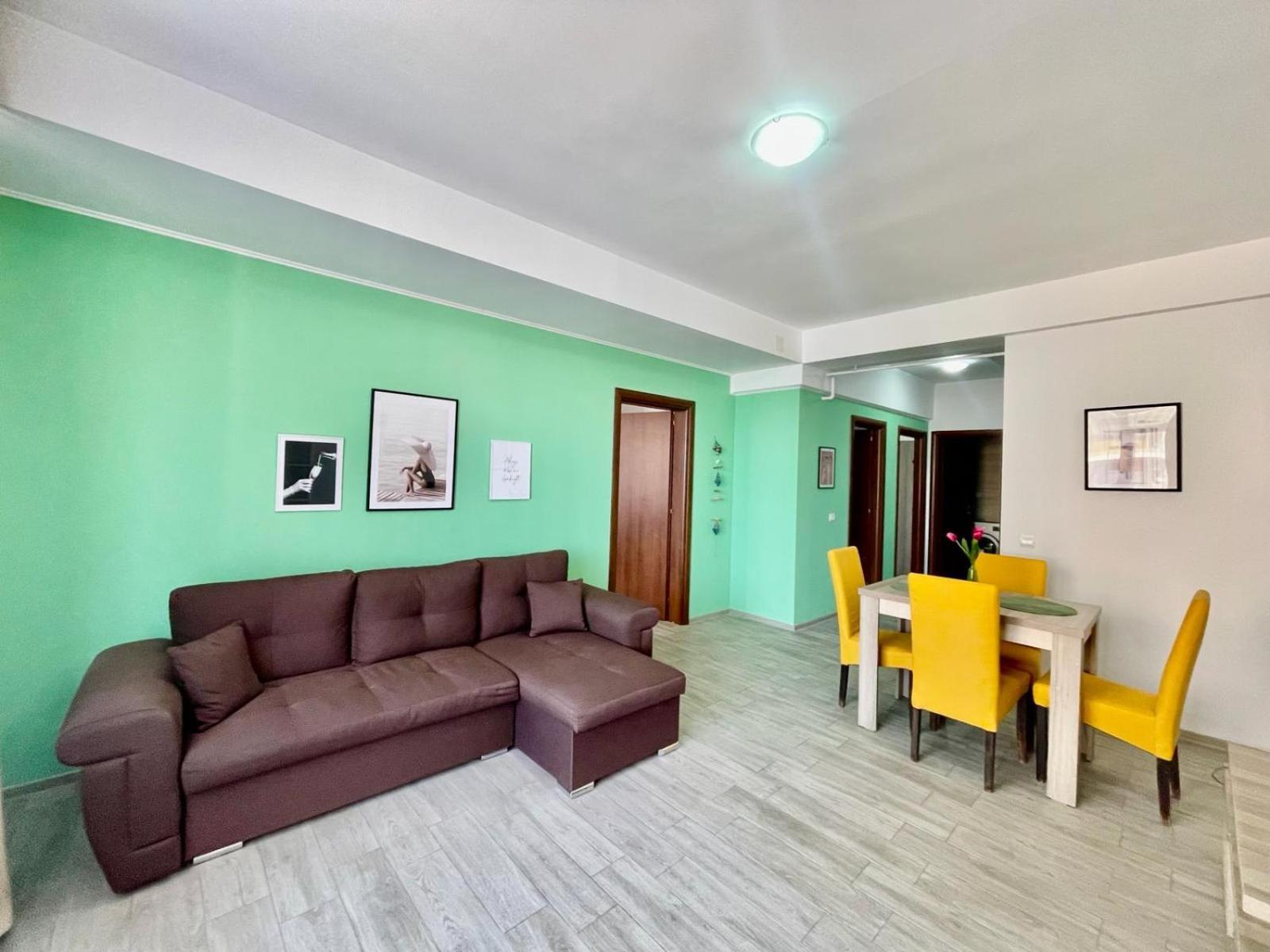 Summerland Apartmants mamaia nord Apartment Bagian luar foto
