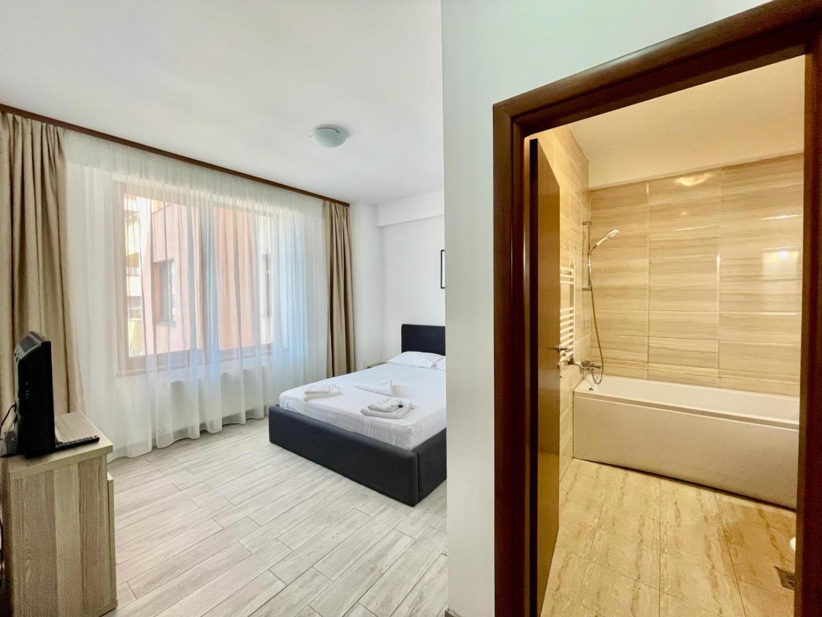 Summerland Apartmants mamaia nord Apartment Bagian luar foto